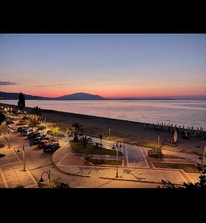 Vrasná Villa Un Bel Posto Sea View מראה חיצוני תמונה
